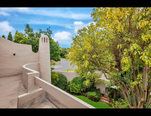 3 BEDROOM TOWNHOUSE FOR SALE IN VICTORY PARK